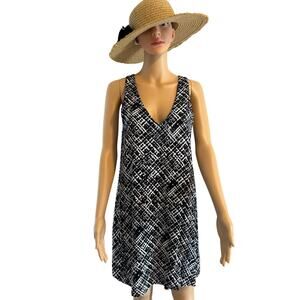 Pearle 88 Sleeveless Dress in Black & White, Women's Size M